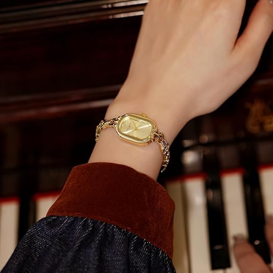 Celisse Verity Gold Watch - Image 5