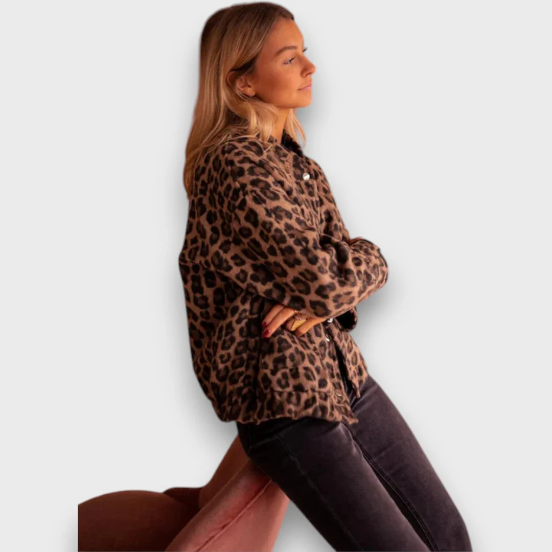 Charlira – Trendy Jacke mit Leopardenmuster - Image 3