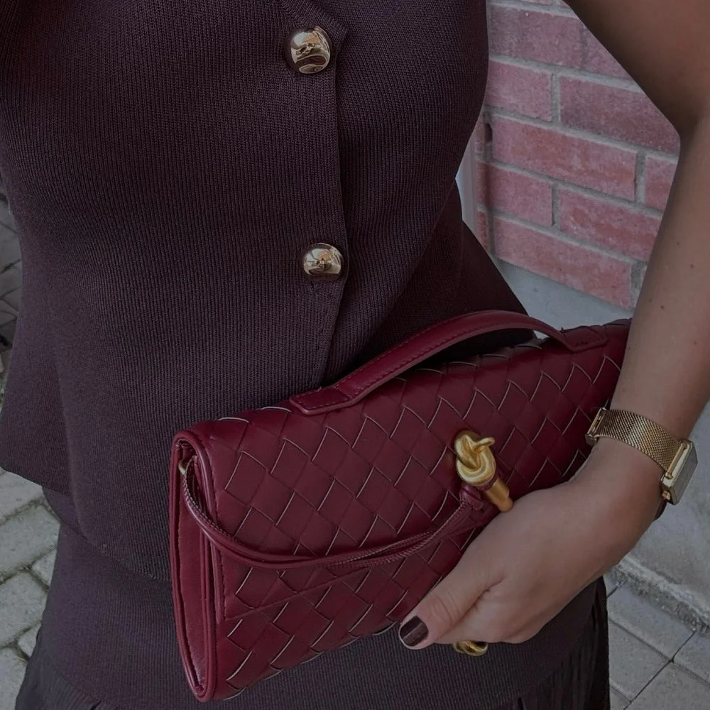 CHLOE - Image 11