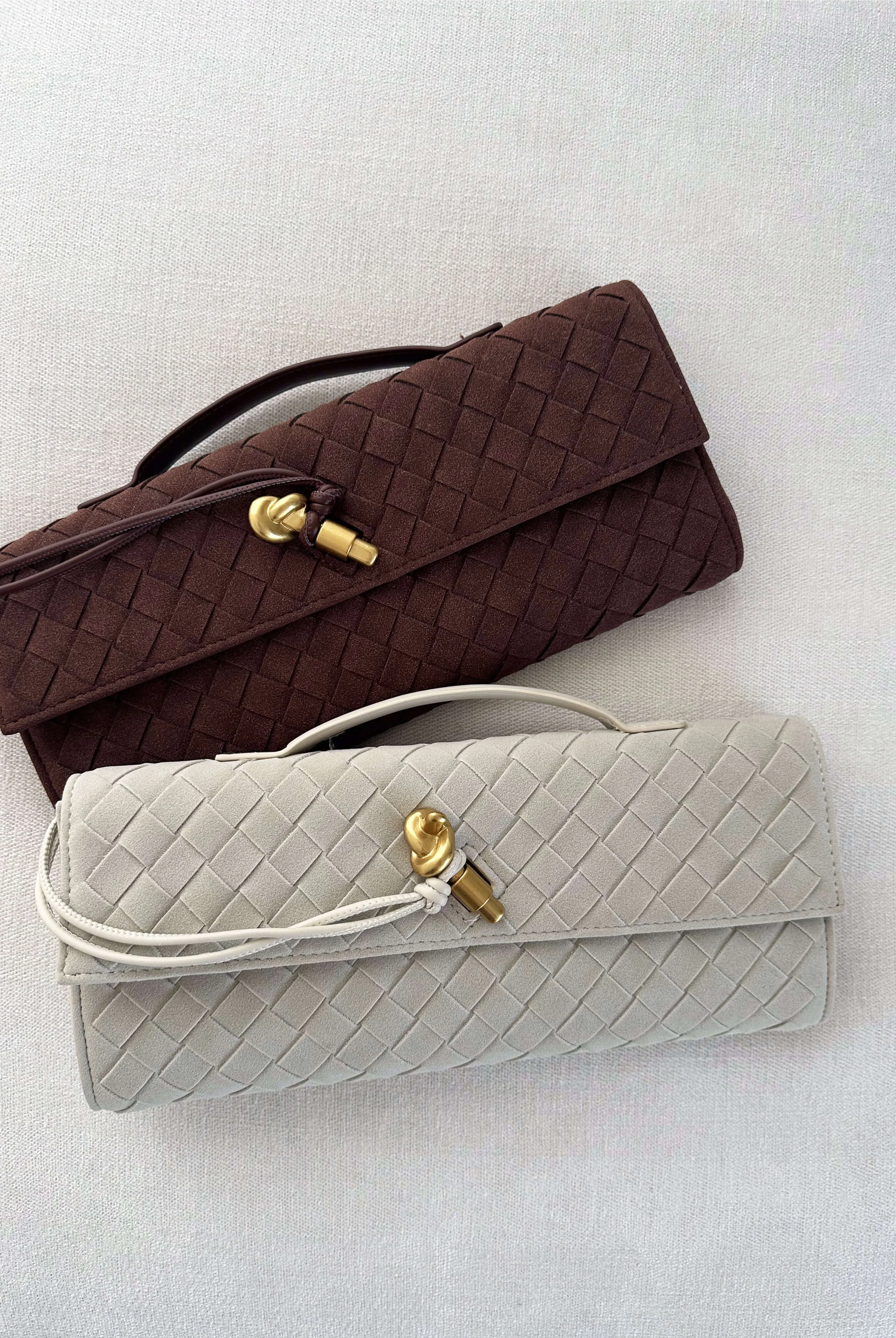 CHLOE - Image 13