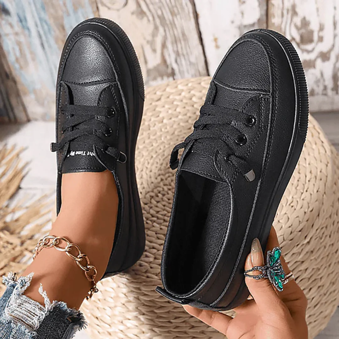 Christa | Damen Minimalistische Schnür Sneakers - Image 4
