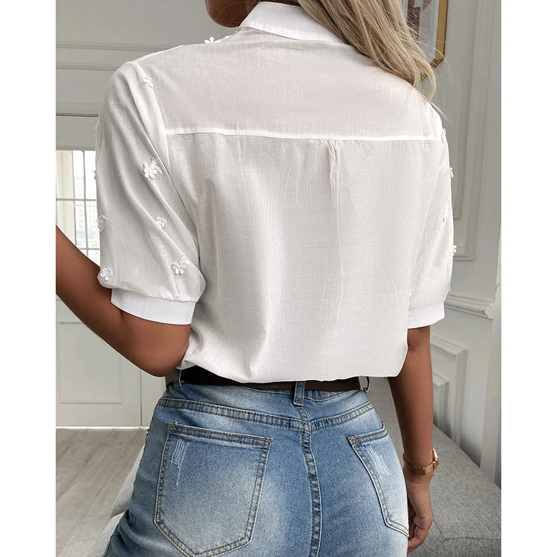 Christina | Elegante Bluse mit Blumenstickerei - Image 2