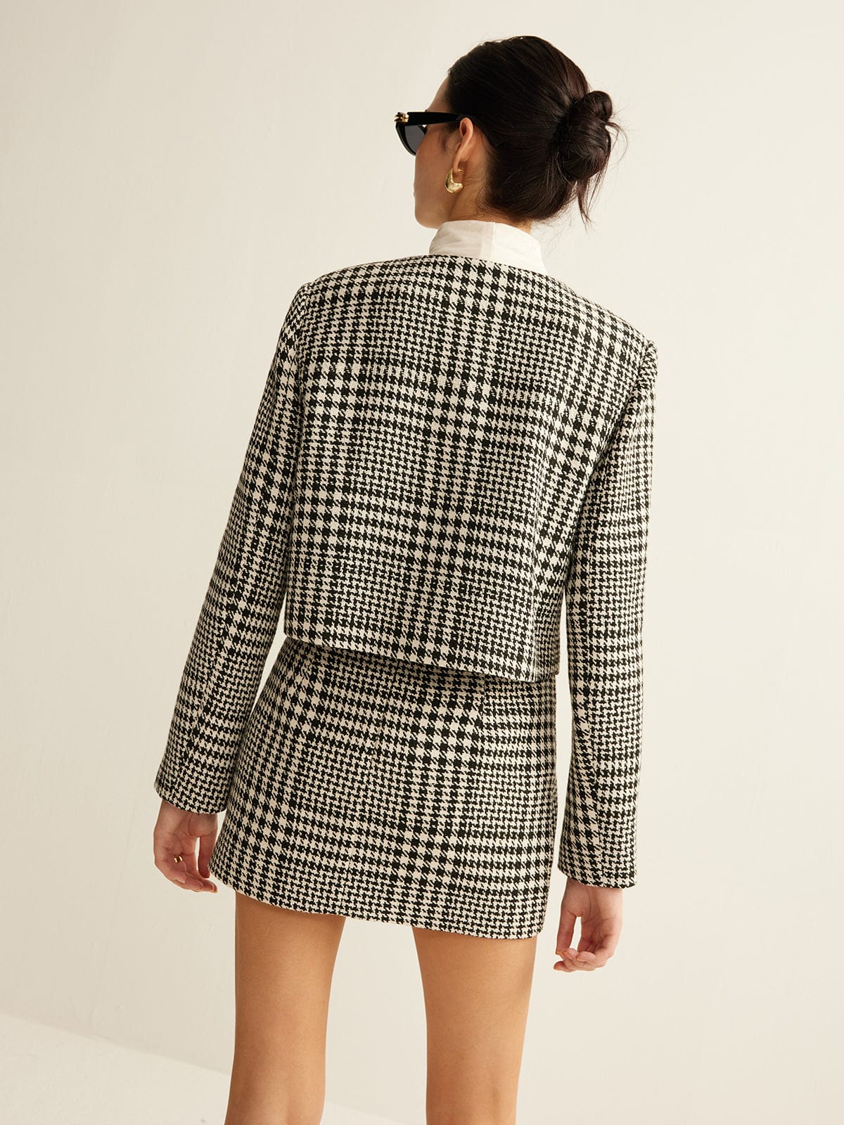Clara | Eleganter Bouclé-Zweiteiler – Kariertes Blazer-Set für zeitlose Raffinesse - Image 6