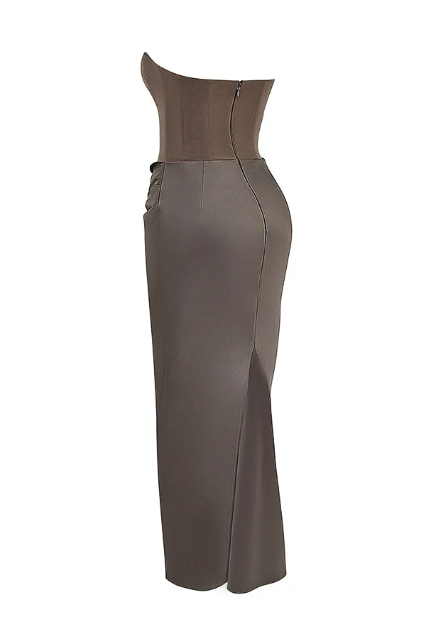 Clara – Elegantes trägerloses Damen Maxikleid - Image 6