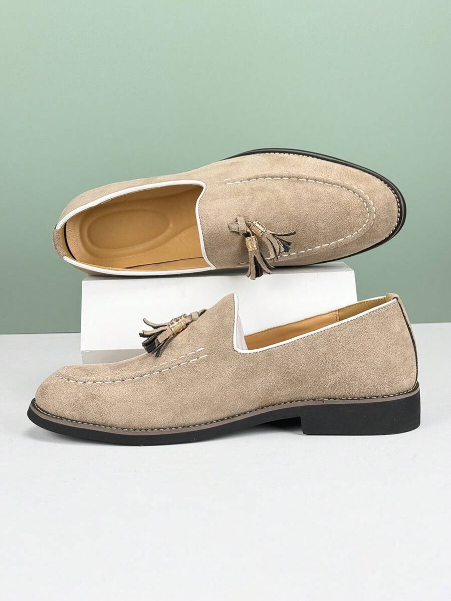 Claus – Quasten Loafer Herren Wildleder Beige Klassisch - Image 2