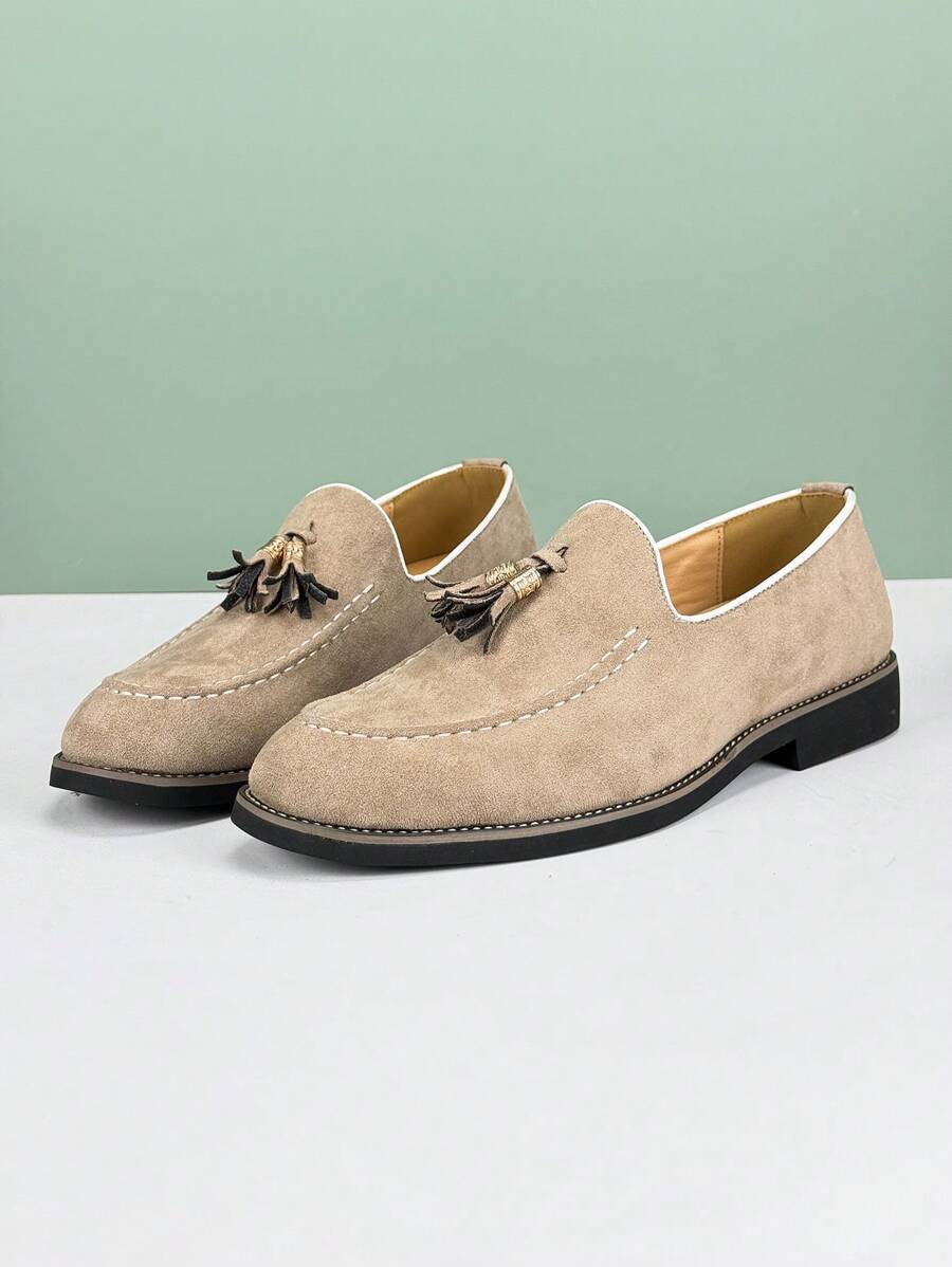 Claus – Quasten Loafer Herren Wildleder Beige Klassisch - Image 4