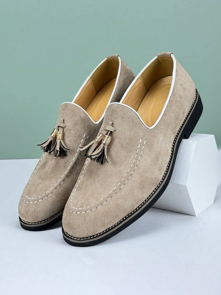 Claus – Quasten Loafer Herren Wildleder Beige Klassisch - Image 5