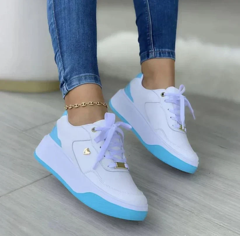 Corina | Zeitlose und elegante Sommer-Sneakers - Image 3