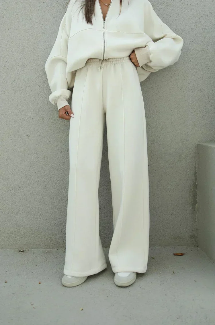 COZY COMFORT SET - Image 8