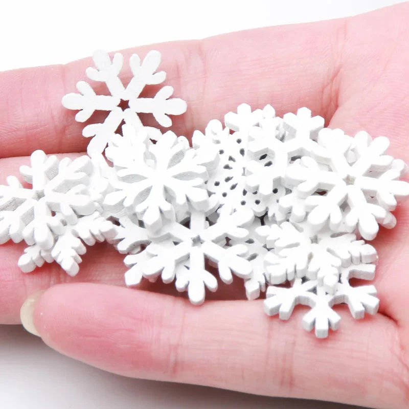 CraftyWinter | Weiße Schneeflocken-Ornamente aus Holz für den Weihnachtsbaum - Image 3