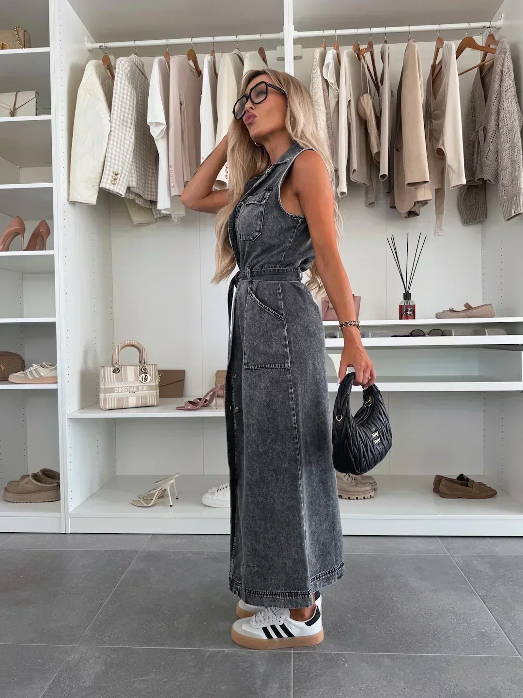 Cressida | Elegantes Fließendes Denim-Maxikleid - Image 8