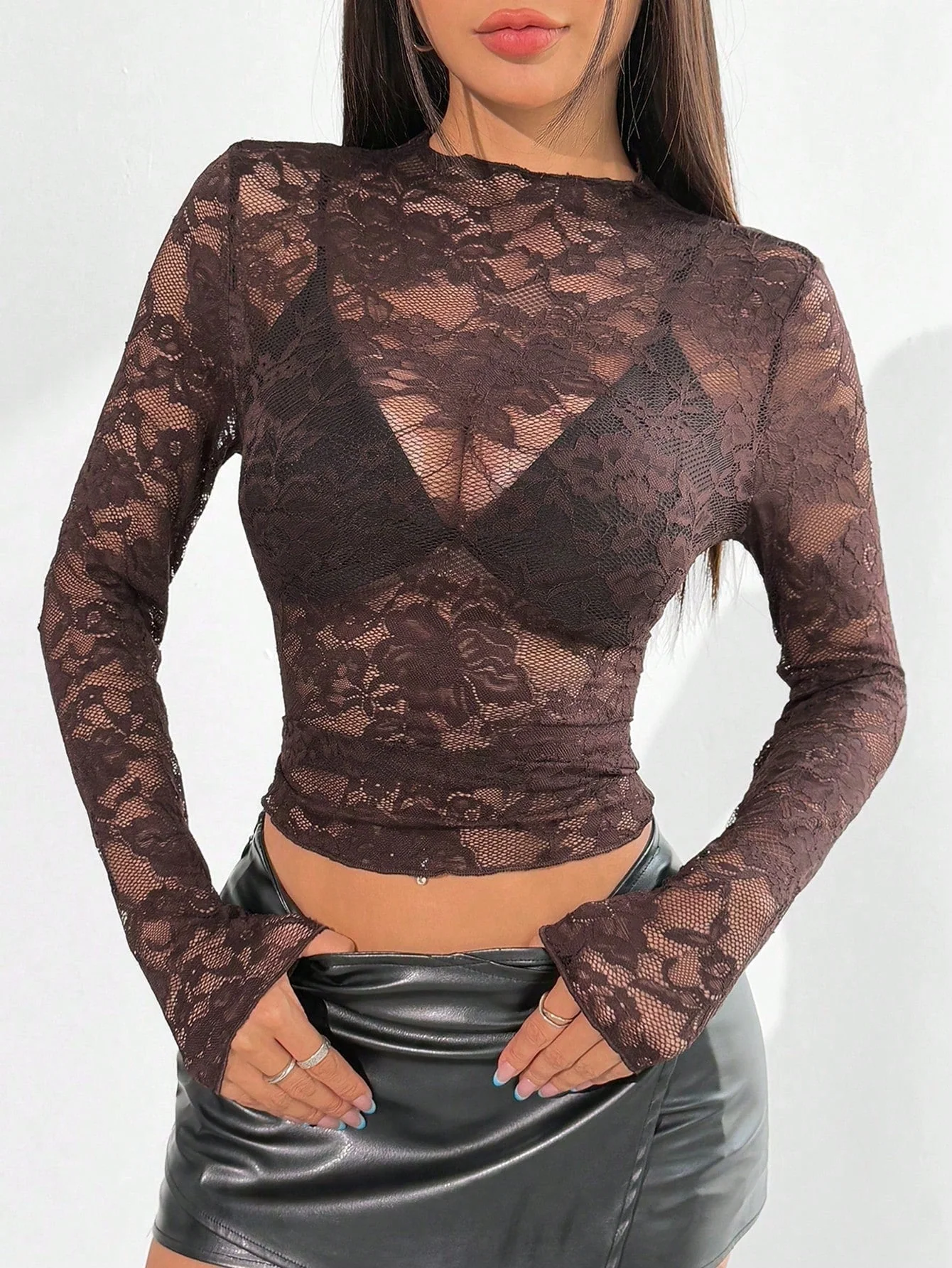 Cropped Spitzenbluse mit langen Ärmeln – Sexy, Transparent & Feminin - Image 14