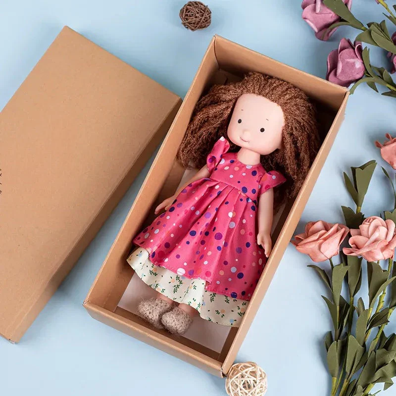 CuddlyCharm | Plüsch-Anziehpuppe mit Accessoires Geschenkset - Image 3