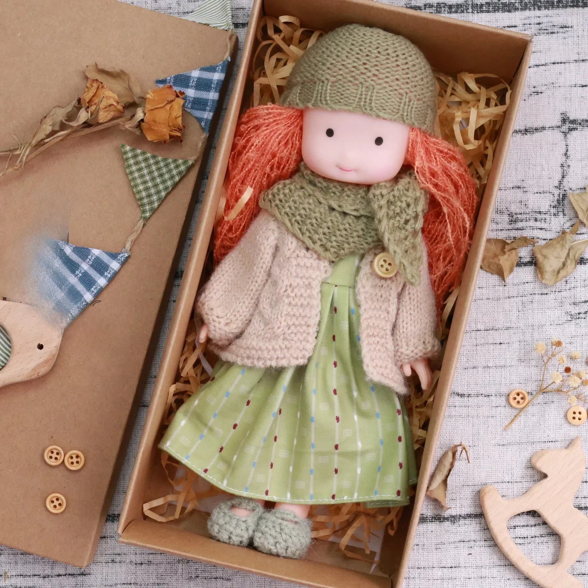 CuddlyCharm | Plüsch-Anziehpuppe mit Accessoires Geschenkset - Image 4