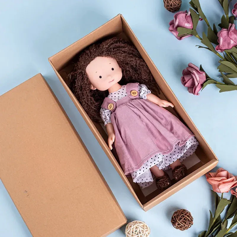 CuddlyCharm | Plüsch-Anziehpuppe mit Accessoires Geschenkset - Image 5