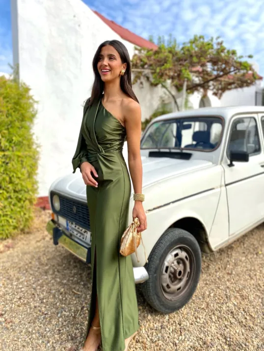 Damen-Abendkleid mit One-Shoulder-Form | klare Linienführung - Image 4