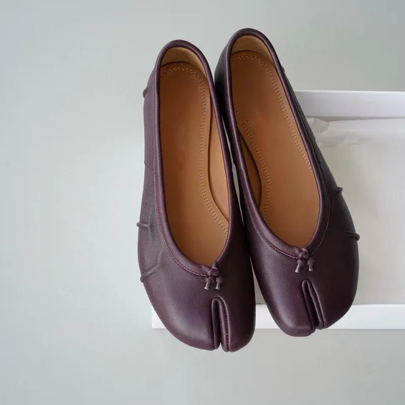 Damen Dirndl Schuhe mit geteilter Spitze | Flach - Image 4