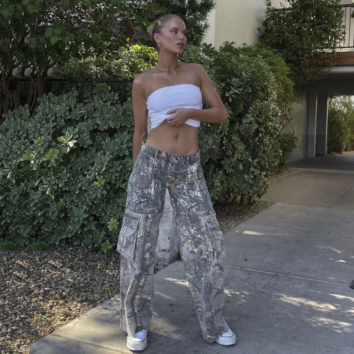 Damen Hose | Cargo-Ausführung mit Taschen und Musterstruktur - Image 3
