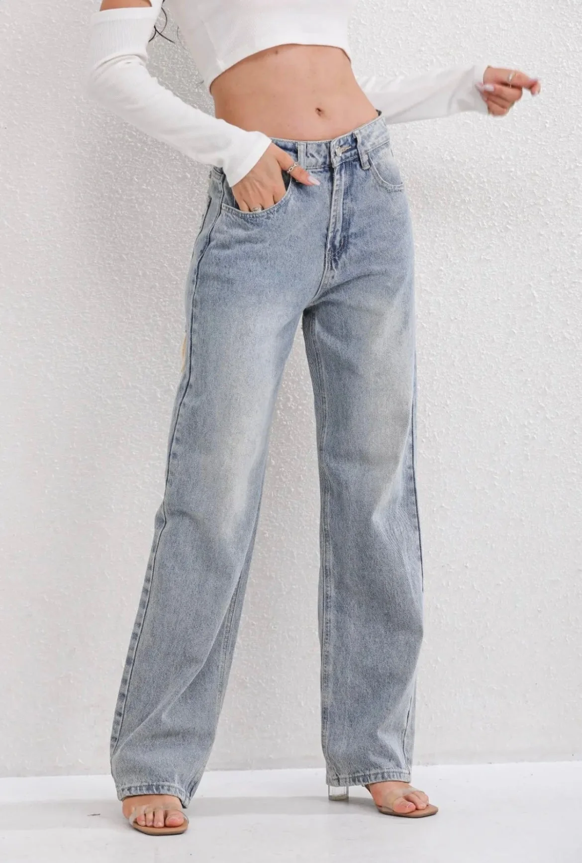Damen Jeans | Ausführung mit strukturierten Oberflächenelementen - Image 8