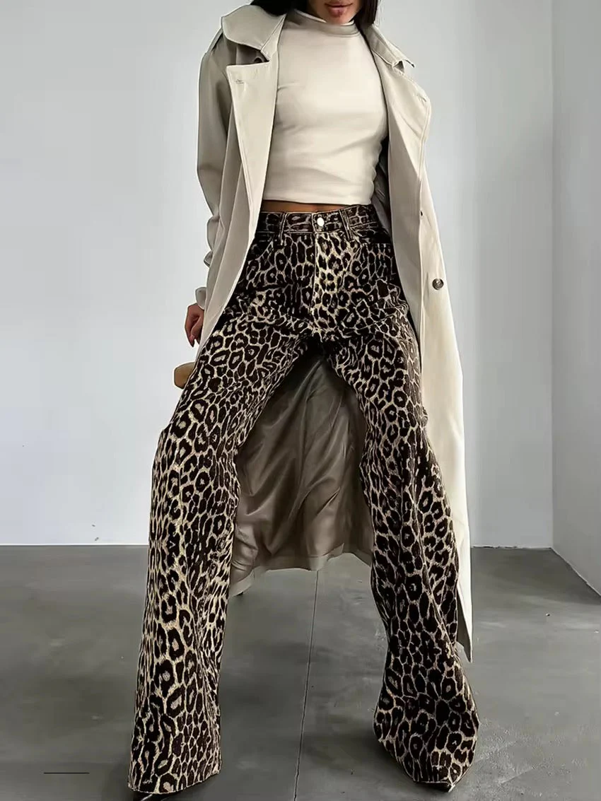 Damen Jeans | Gerade Ausführung mit strukturierter Musteroberfläche - Image 2