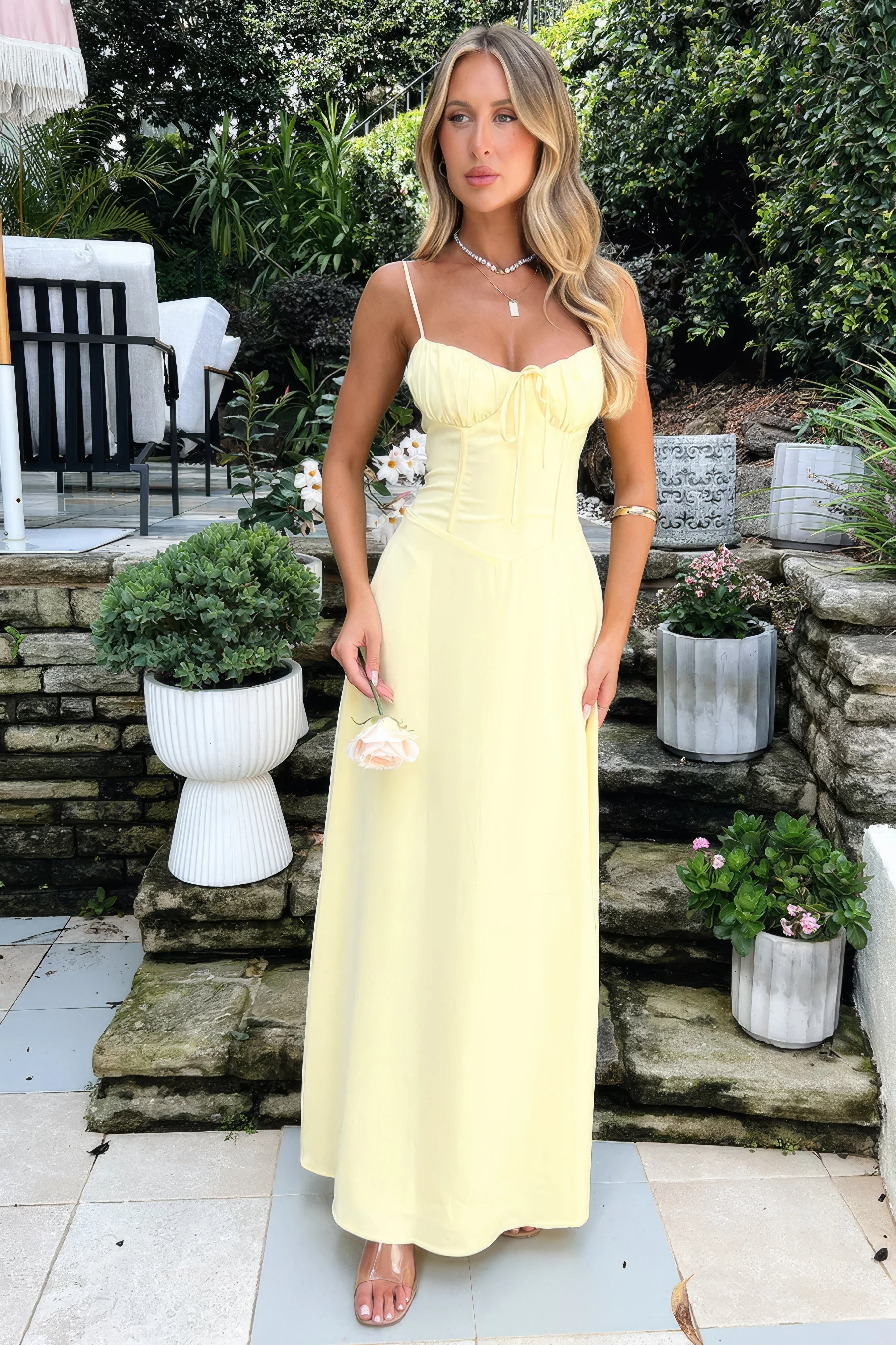 Damen Kleid | Ärmellose Ausführung in Maxi-Länge - Image 3