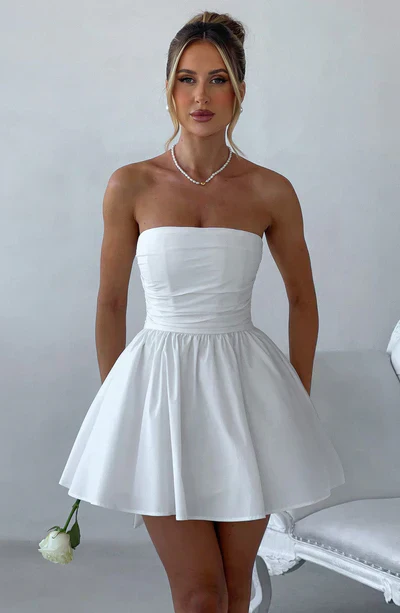 Damen Kleid | Kurze Schnittform mit klarer Linienführung - Image 14