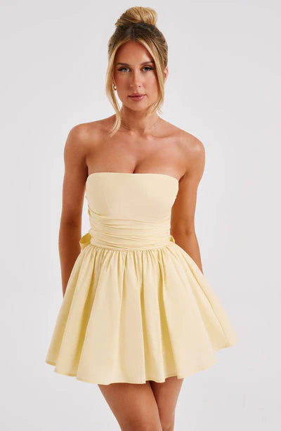 Damen Kleid | Kurze Schnittform mit klarer Linienführung - Image 16