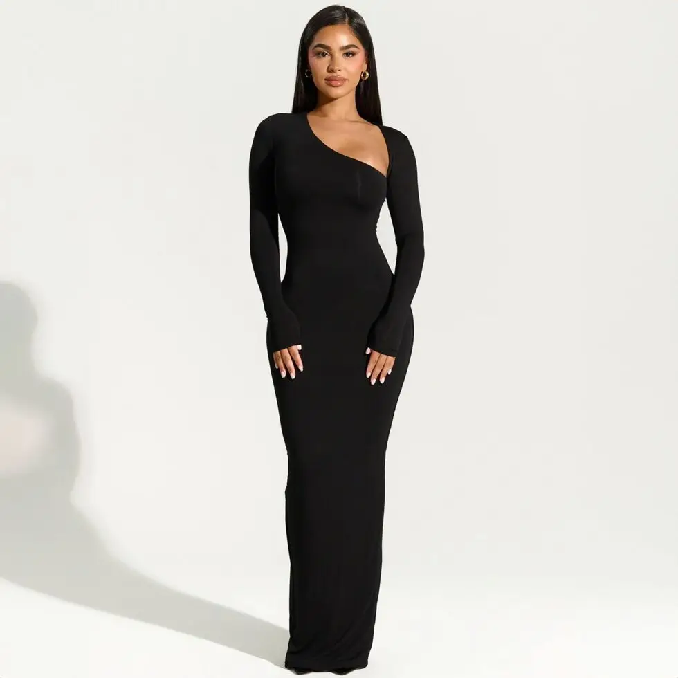 Damen-Maxikleid mit fließender Länge | klare Silhouette - Image 10