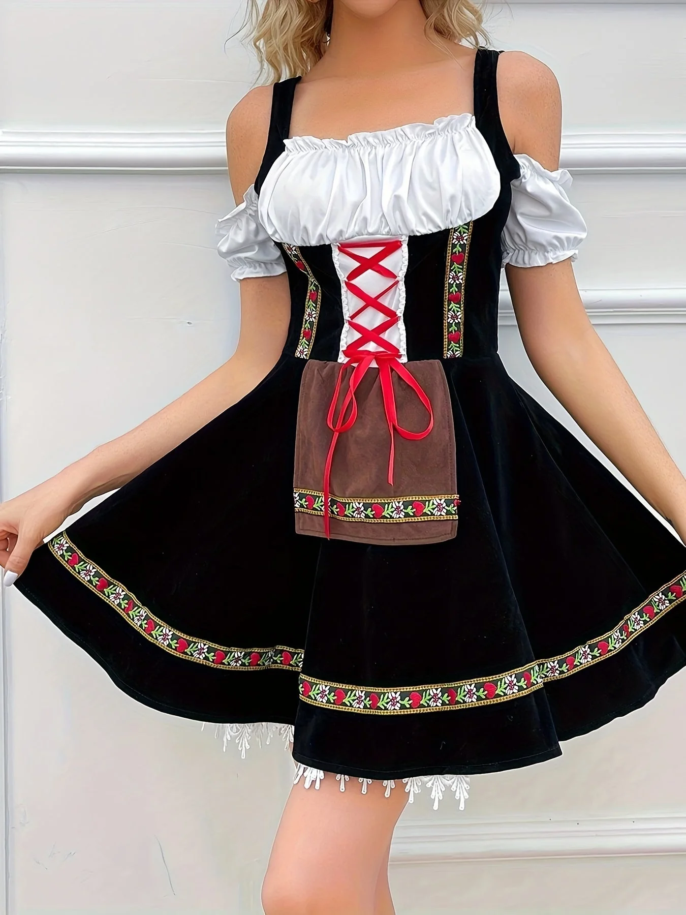 Damen Schwarz Schulterfrei Oktoberfest Dirndl Kleid - Image 4