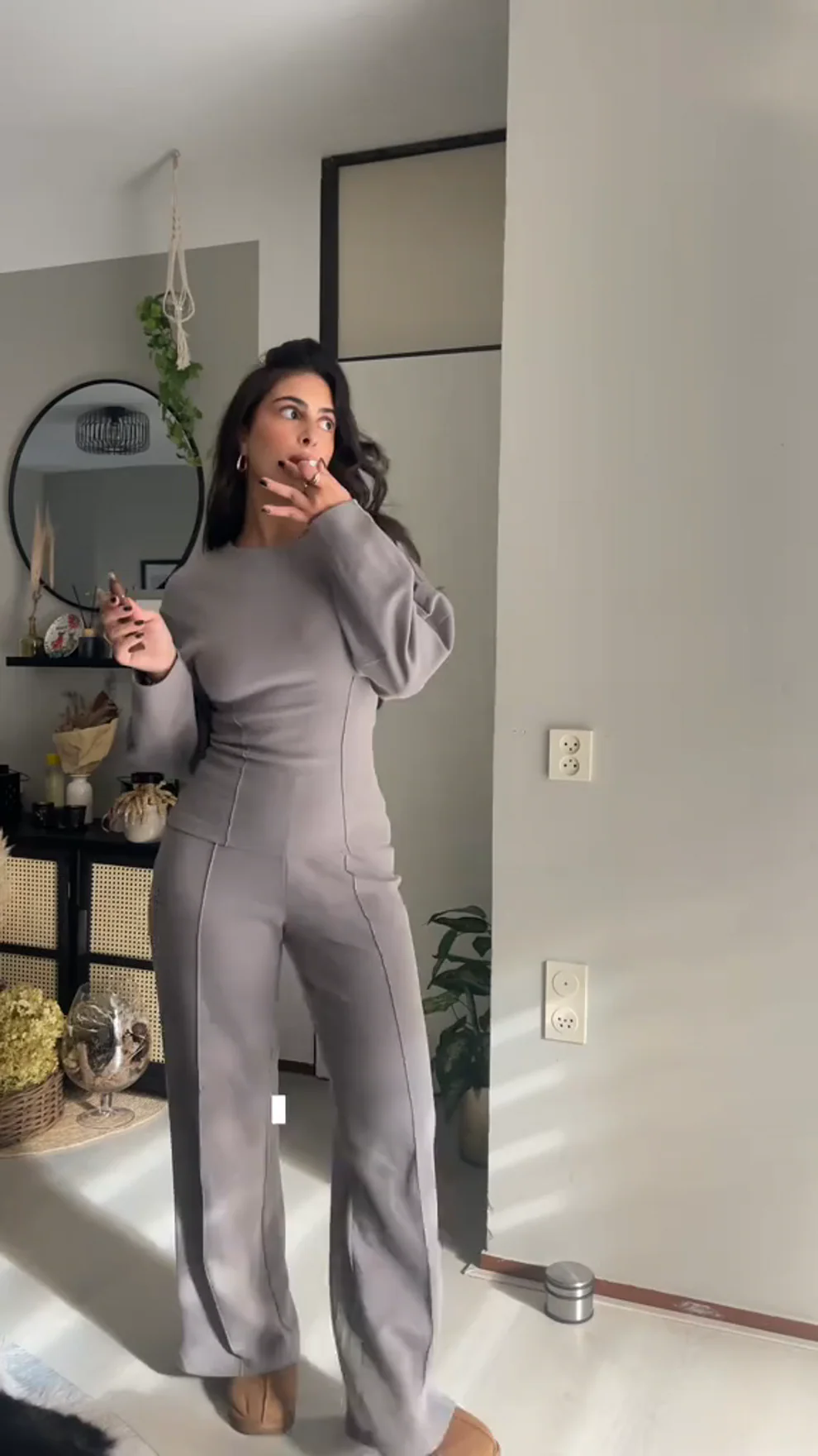 Damen Set | Oversized Top mit weitem Bein und klarer Form - Image 2