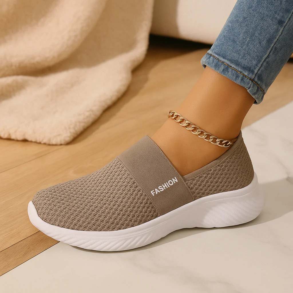 Damen-Slipper zum Hineinschlüpfen – Atmungsaktives Mesh-Obermaterial, weich gepolsterte Innensohle und strapazierfähige Gummisohle - Image 3