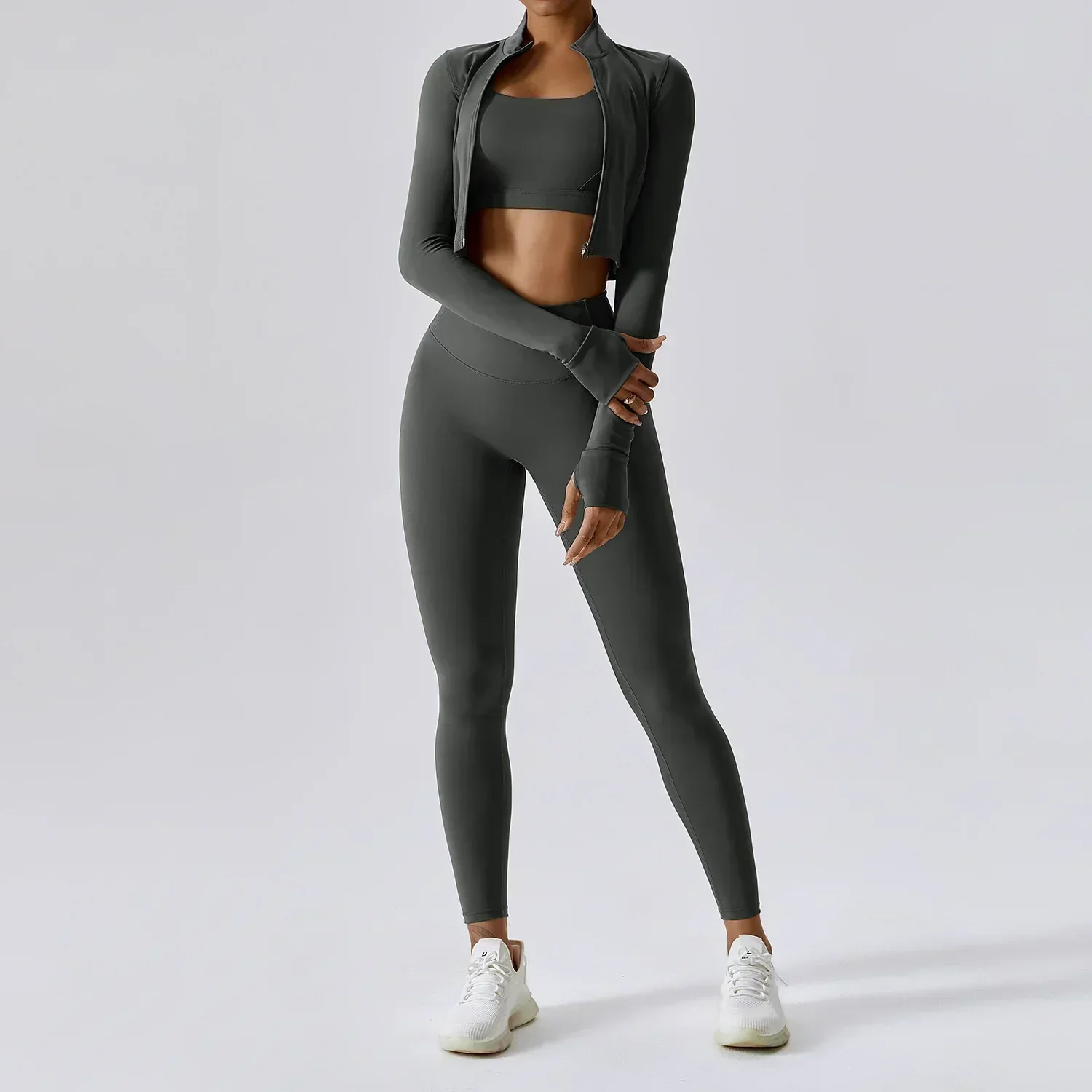 Damen Sportset | Dreiteilige Ausführung mit Weste, Oberteil und Hose - Image 13