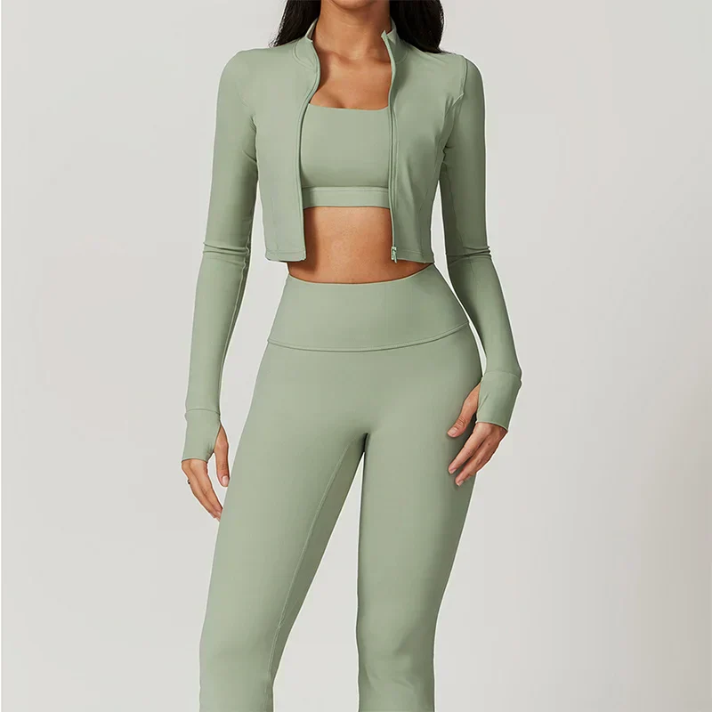 Damen Sportset | Dreiteilige Ausführung mit Weste, Oberteil und Hose - Image 2