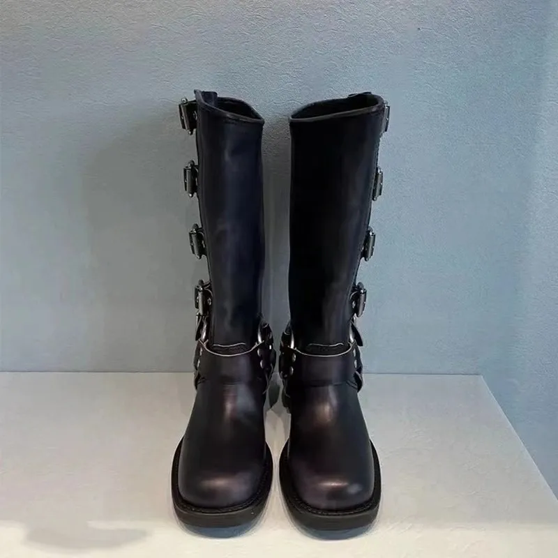 Damen Stiefel | Biker-Form mit definierter Laufsohle und Schaft - Image 2