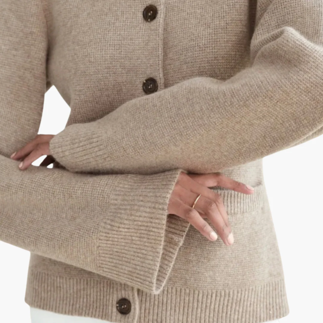 Damen Strickjacke mit Knöpfen und Rundhalsausschnitt - Image 6