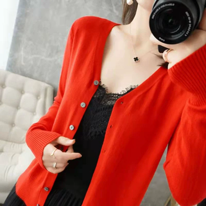 Damen Strickjacke mit V-Ausschnitt | Lässig - Image 6