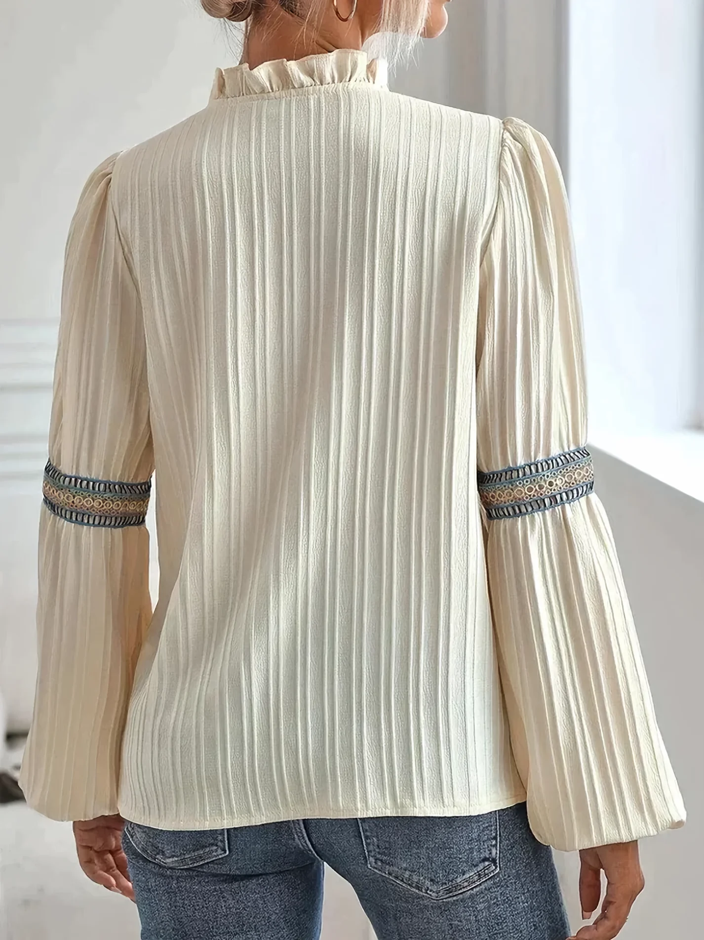 Damenbluse mit Spitzenbesatz - Image 2