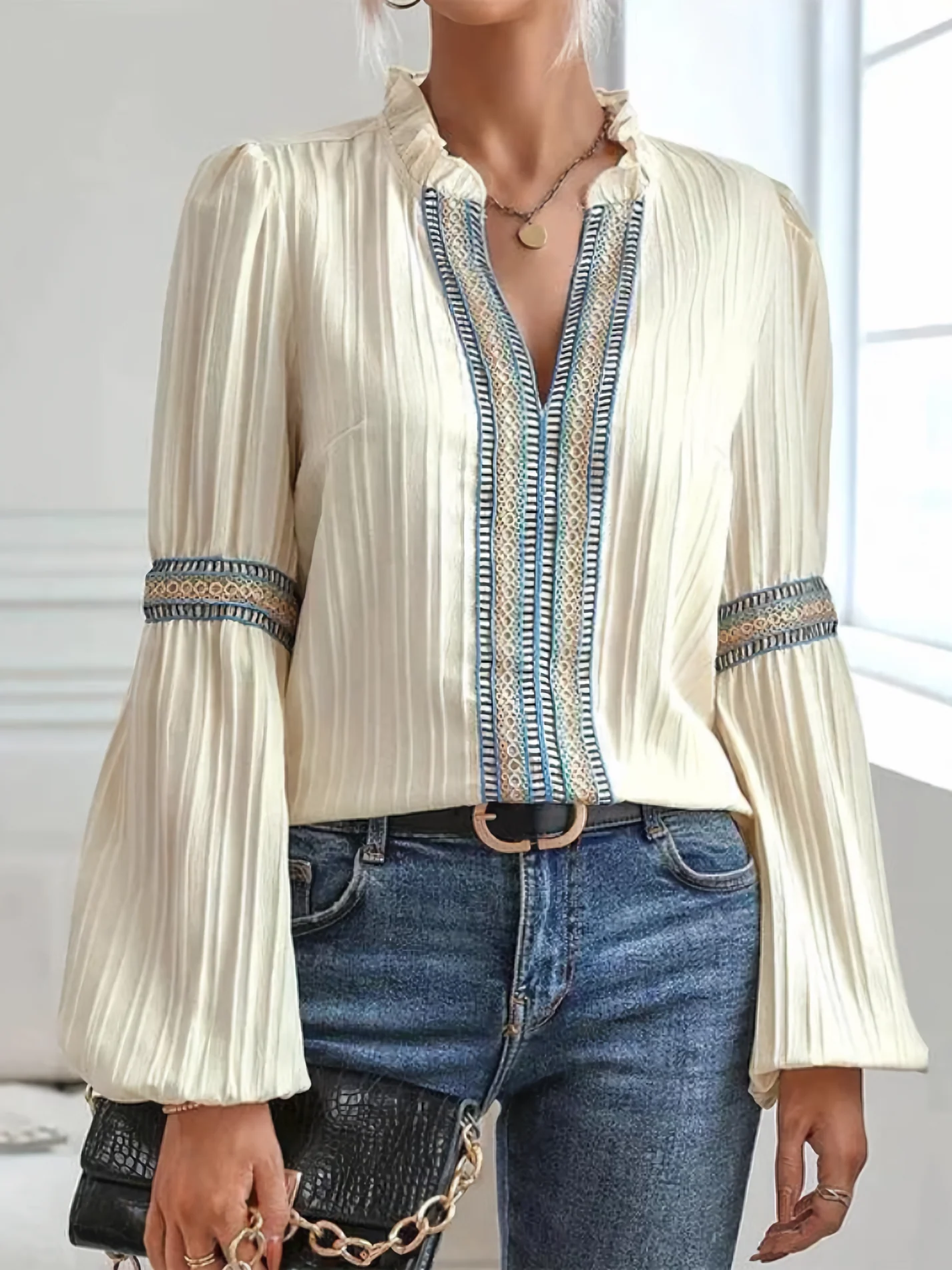 Damenbluse mit Spitzenbesatz - Image 3