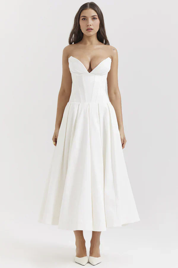 Damenkleid | Trägerlose Ausführung und mittlere Länge - Image 15