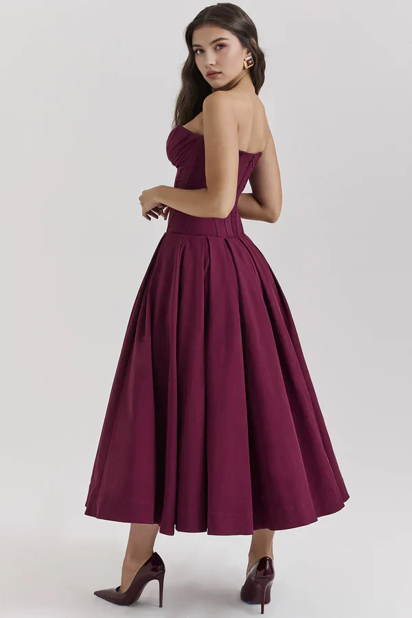 Damenkleid | Trägerlose Ausführung und mittlere Länge - Image 7