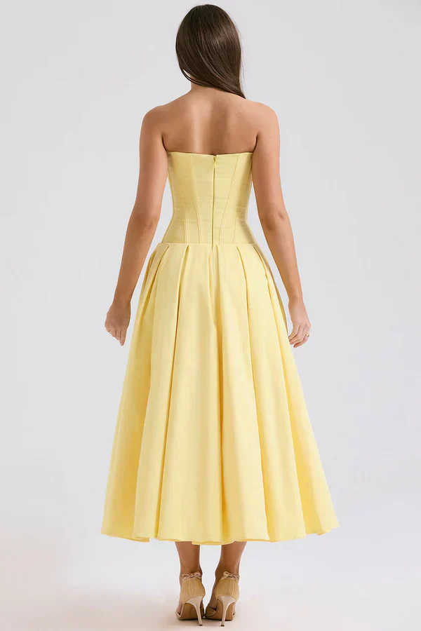 Damenkleid | Trägerlose Ausführung und mittlere Länge - Image 8