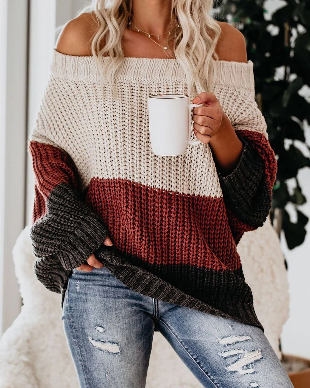 DAMES OFF-SHOULDER PULLOVER | MODERN, BEQUEM, STILVOLL - Image 2