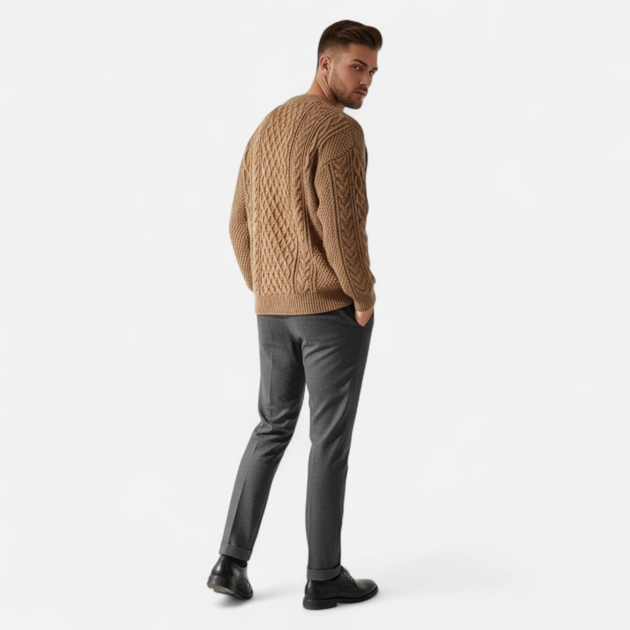 Daniel – Klassischer Herren Knit Pullover mit strukturierter Zopfmuster-Optik - Image 2
