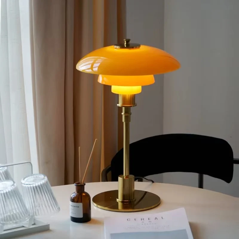 Dänische Designer-LED-Tischleuchte - Image 11