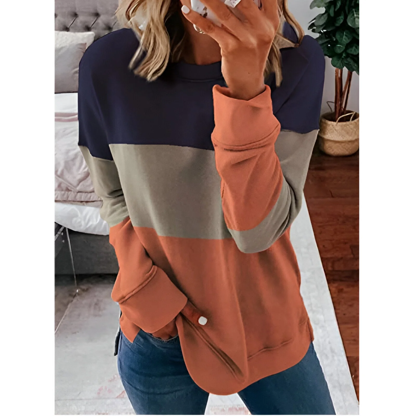 Daphne | Vibrantes Tie-Dye Langarm-Top (Saison 2) - Image 6