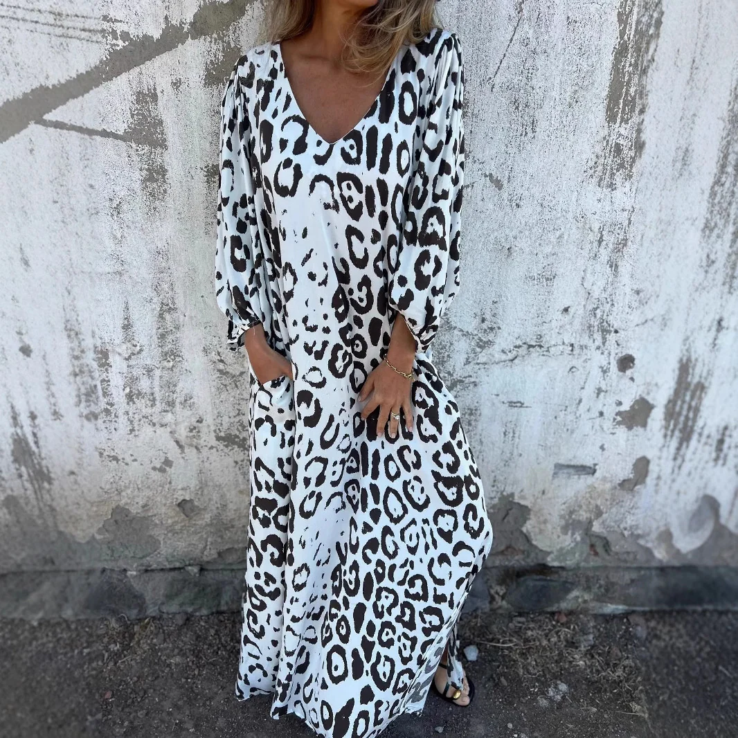 Denise | Kleid mit Leo-Muster - Image 2
