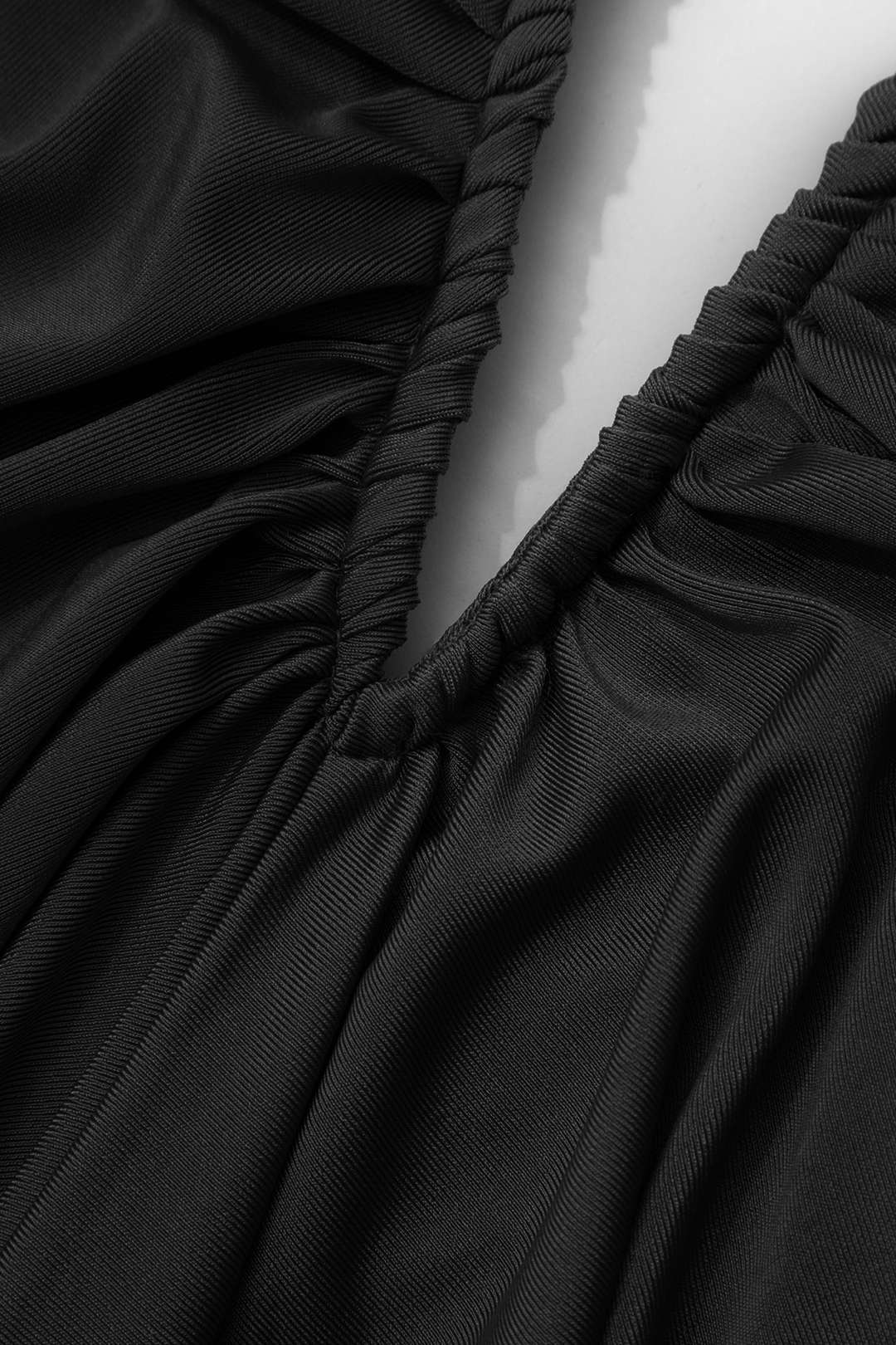 Desiree | Elegantes Off-Shoulder-Set mit Drapierung - Image 12