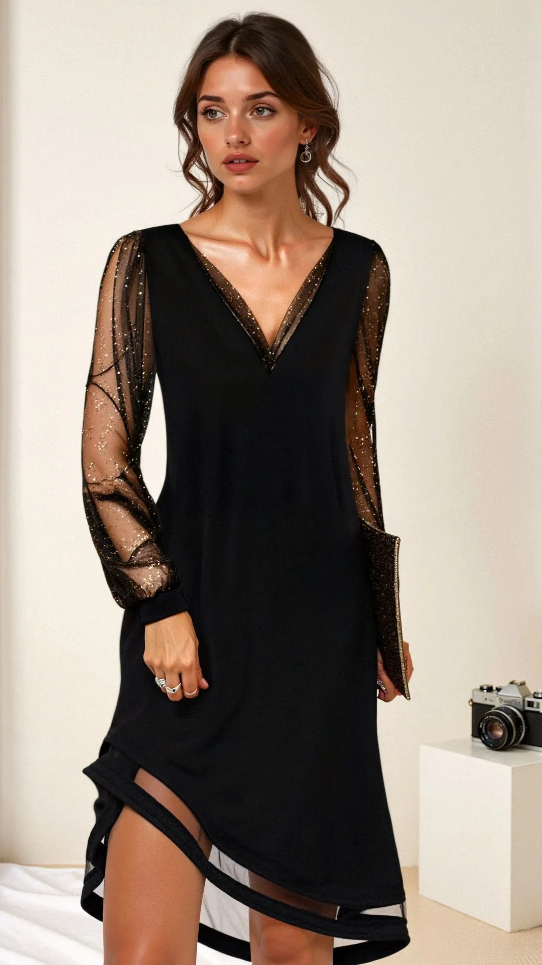 Devita – Elegantes schwarzes Kleid mit V-Ausschnitt und Netzärmeln - Image 2