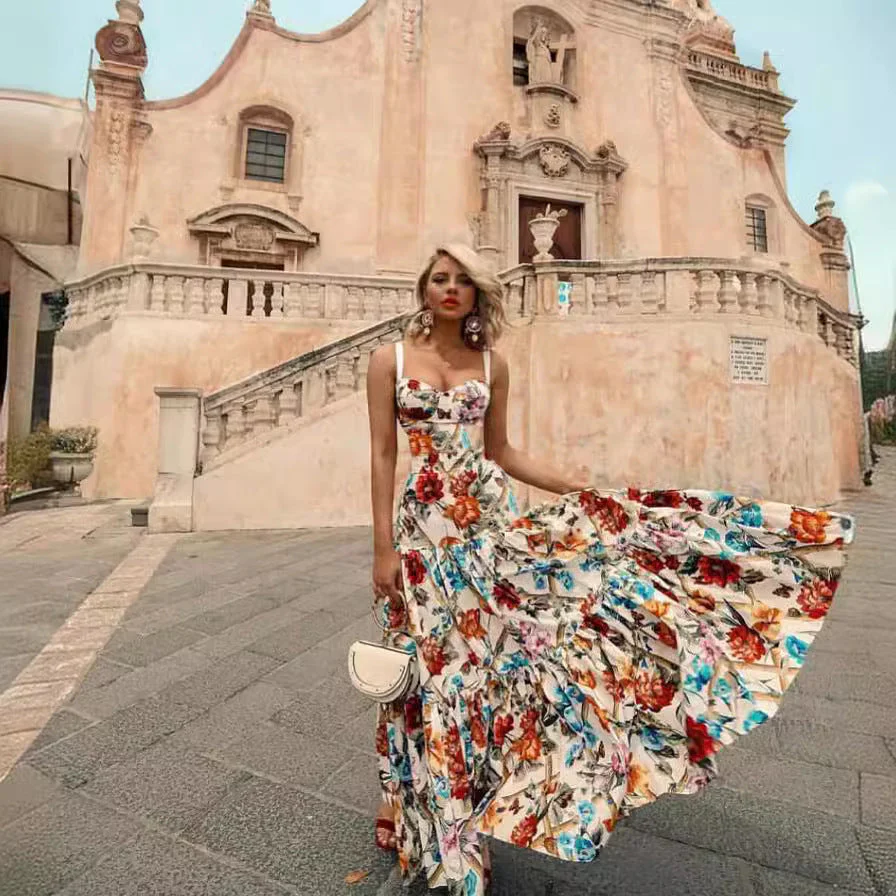 Diana- Damen Maxikleid mit floralem Design und Rock - Image 2
