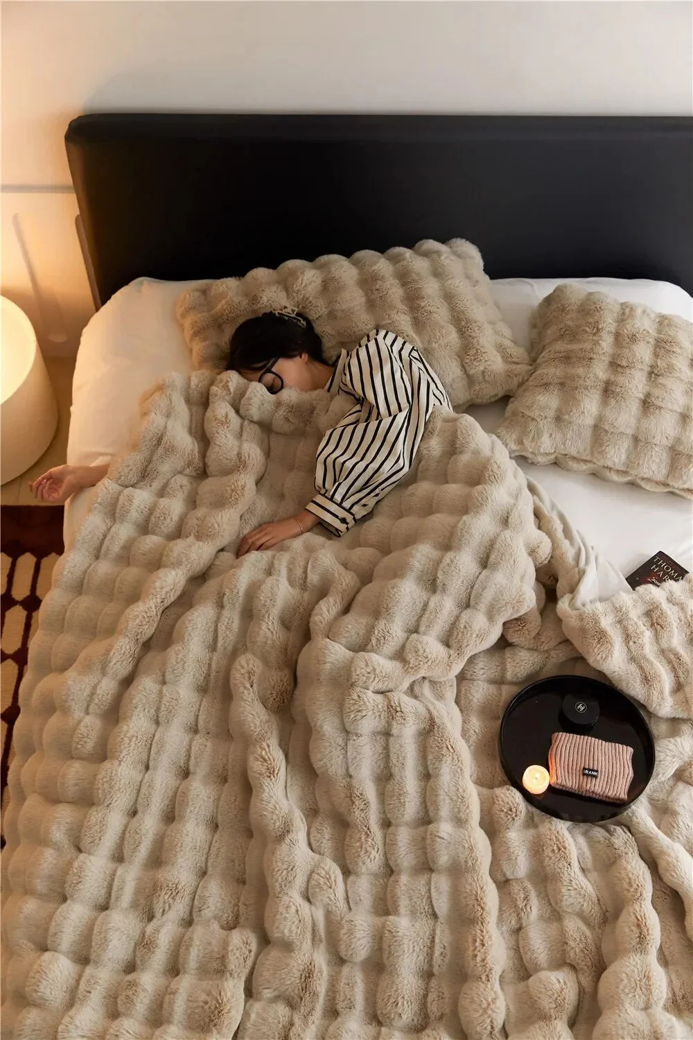 Die Plüschdecke, von der alle sprechen! - WarmWool hält Sie an kalten Tagen warm - Image 5